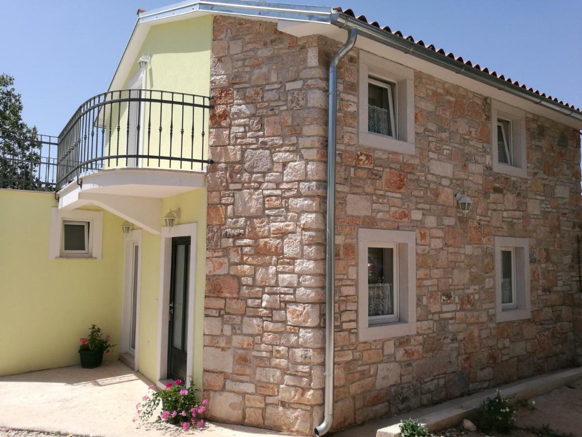Villa House Ana Kanfanar Exterior foto