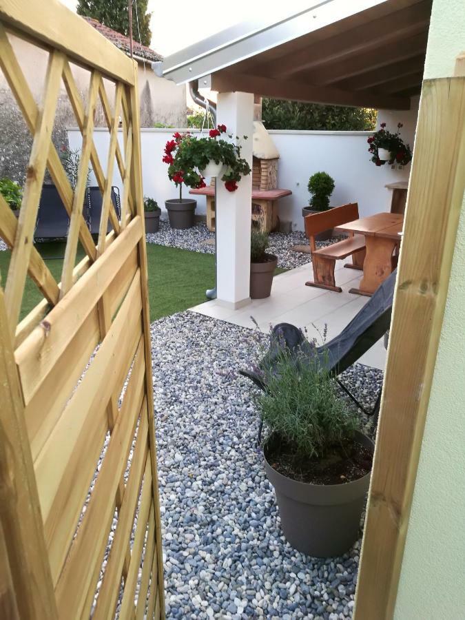 Villa House Ana Kanfanar Exterior foto